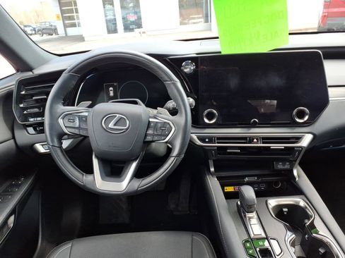 Used 2024 Lexus RX 350h w/ Convenience Package AWD/4WD image 9