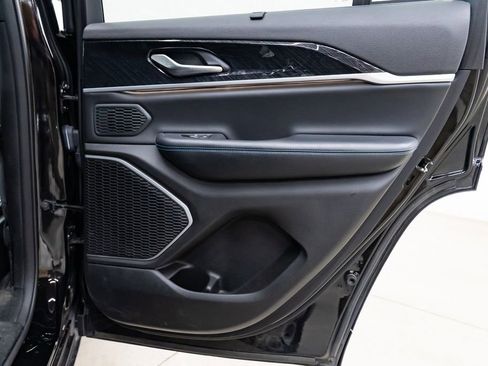 Used 2023 Jeep Grand Cherokee Trailhawk w/ Advanced Protech Group II image 28