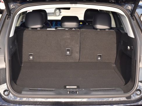 New 2026 Lincoln Nautilus Premier w/ Equipment Group 102A image 38