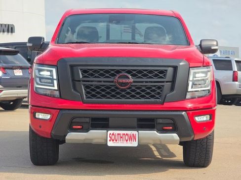 Used 2024 Nissan Titan PRO-4X w/ Pro-4x Convenience Package AWD/4WD image 2