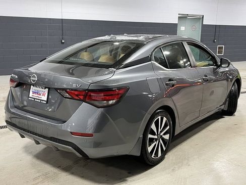 Used 2024 Nissan Sentra SV w/ SV Premium Package image 4