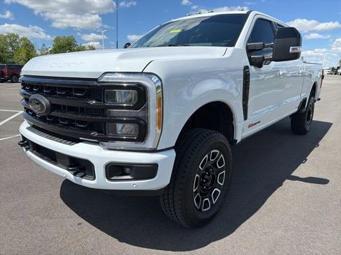 Used 2024 Ford F350 Lariat w/ Lariat Ultimate Package AWD/4WD image 2