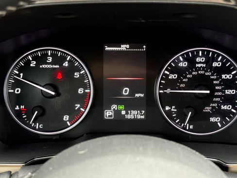 Certified 2022 Subaru Outback Limited image 30