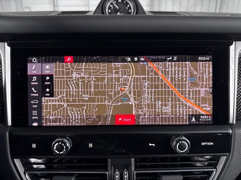 Used 2022 Porsche Macan GTS AWD/4WD image 34