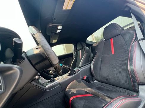 Used 2022 Subaru BRZ Limited RWD image 12