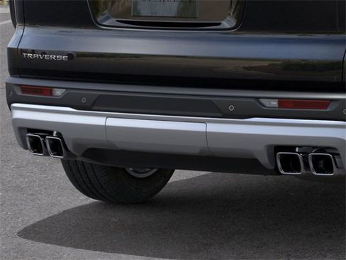 New 2026 Chevrolet Traverse LT image 15