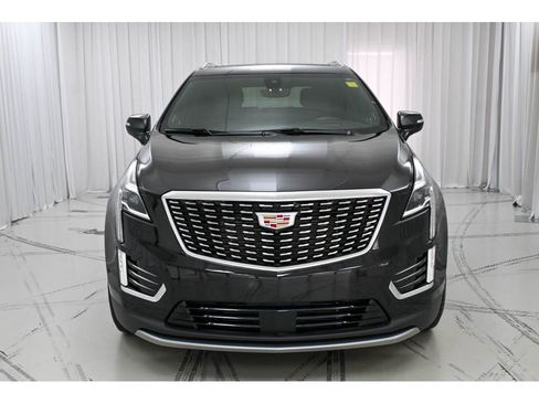 Used 2024 Cadillac XT5 Premium Luxury w/ Technology Package image 3