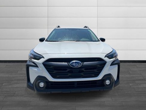 Certified 2025 Subaru Outback Premium w/ Popular Package #1A AWD/4WD image 8