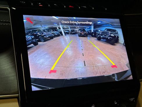 New 2025 Jeep Grand Cherokee L Limited image 20