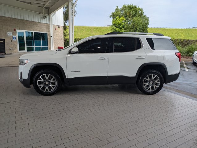 Used 2023 GMC Acadia SLT AWD/4WD image 2