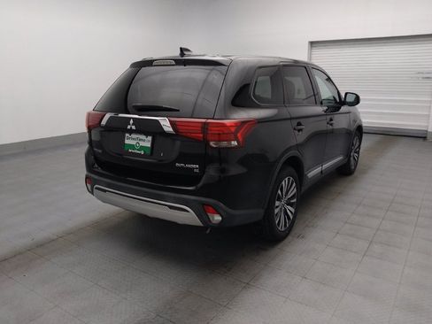 Used 2019 Mitsubishi Outlander SE AWD/4WD image 9