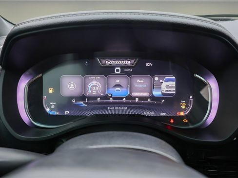 Used 2025 RAM 1500 Laramie image 13