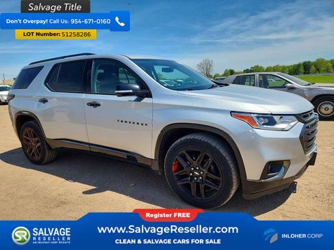 Used 2019 Chevrolet Traverse Premier w/ Redline Edition AWD/4WD image 5