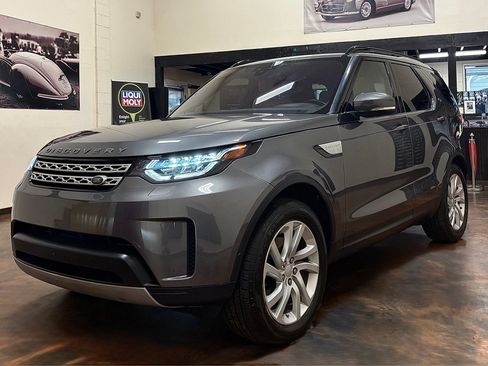 Used 2018 Land Rover Discovery HSE AWD/4WD image 6