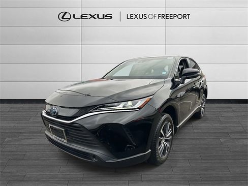 Used 2023 Toyota Venza LE image 6