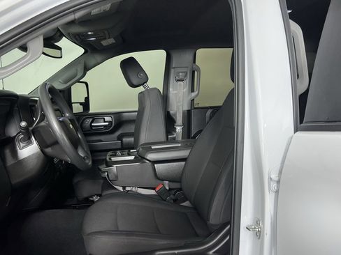 Used 2025 Chevrolet Silverado 2500 W/T w/ WT/CX Safety Package image 24