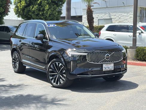 Used 2026 Volvo XC90 T8 Plus AWD/4WD image 1