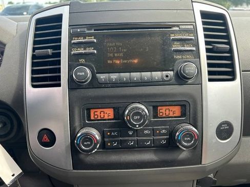 Used 2014 Nissan Frontier SV w/ SV Value Truck Package RWD image 24