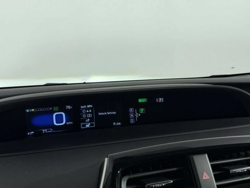Used 2016 Toyota Prius Two FWD image 39
