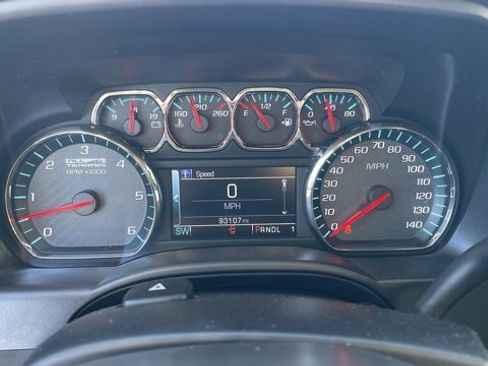 Used 2019 GMC Sierra 2500 SLT w/ All Terrain HD Package image 19