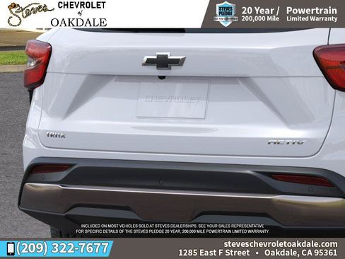 New 2026 Chevrolet Trax ACTIV w/ Sunroof Package FWD image 14