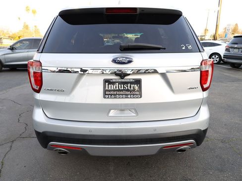 Used 2016 Ford Explorer Limited image 5