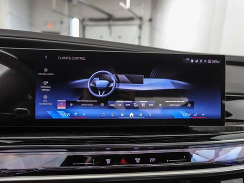 New 2026 BMW 750e xDrive w/ Executive Package AWD/4WD image 18