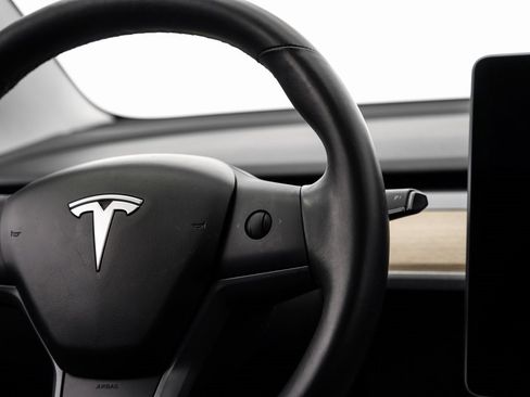 Used 2018 Tesla Model 3 Long Range image 23