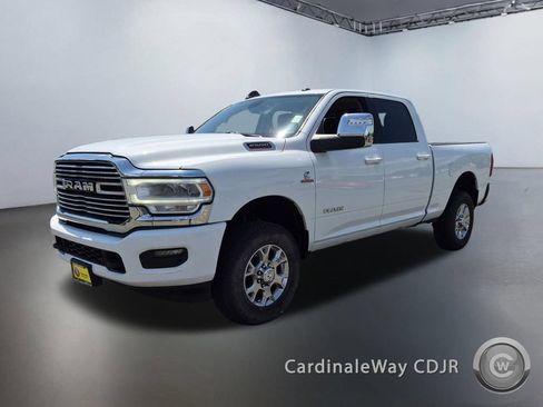 Used 2024 RAM 2500 Laramie AWD/4WD image 7