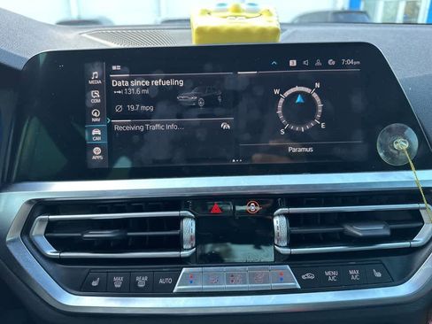 Used 2021 BMW 330e xDrive w/ Premium Package AWD/4WD image 33