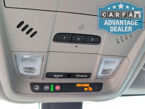 Used 2021 Chevrolet Equinox LT FWD image 25