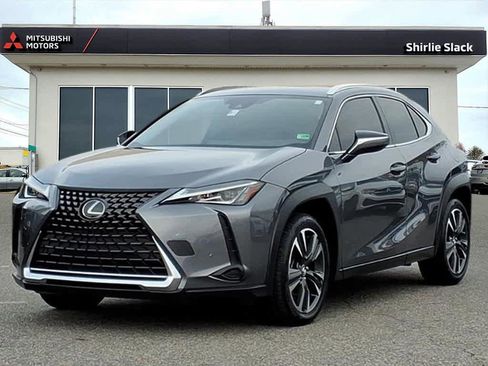 Used 2020 Lexus UX 200 w/ Premium Package image 1