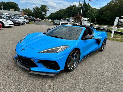 Used 2021 Chevrolet Corvette Stingray Coupe w/ Engine Appearance Package RWD image 1