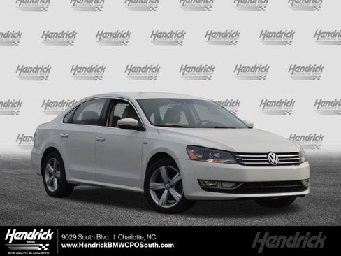 Used 2015 Volkswagen Passat 1.8T Limited Edition image 1