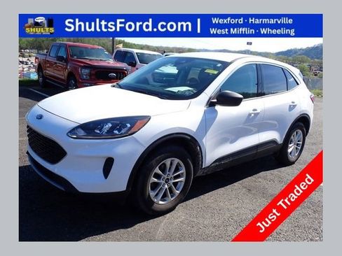 Used 2022 Ford Escape SE image 1