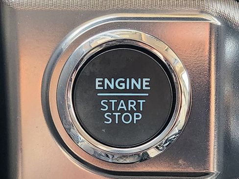 Used 2024 Ford F150 Platinum w/ Equipment Group 703A Plus AWD/4WD image 36