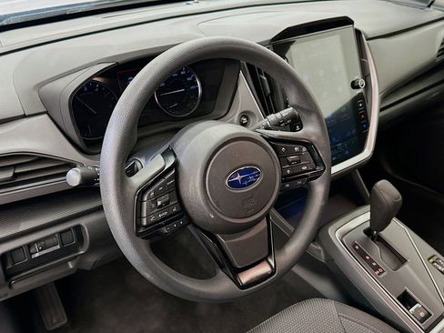 Used 2024 Subaru Crosstrek 2.0i Premium image 18