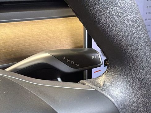 Used 2022 Tesla Model Y Performance image 31