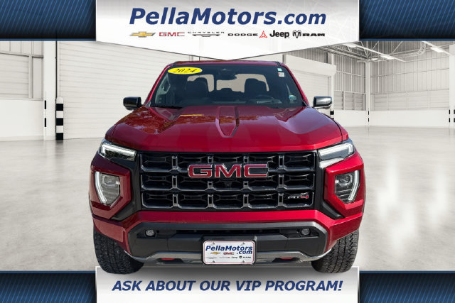 Used 2024 GMC Canyon AT4 w/ AT4 Premium Package AWD/4WD image 7