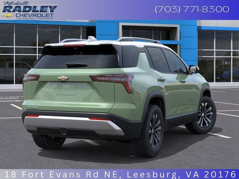 New 2026 Chevrolet Equinox LT w/ Convenience Package II image 4