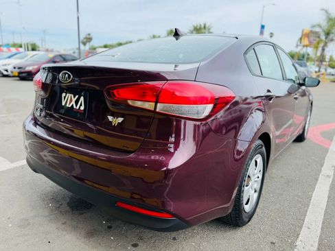 Used 2018 Kia Forte LX image 4
