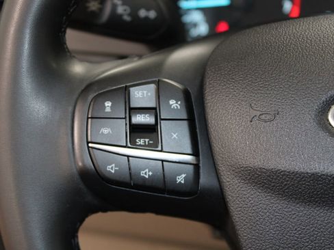 Used 2021 Ford Escape SE w/ Convenience Package FWD image 34