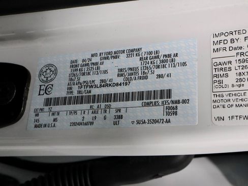 Certified 2024 Ford F150 XLT w/ FX4 Off-Road Package image 31