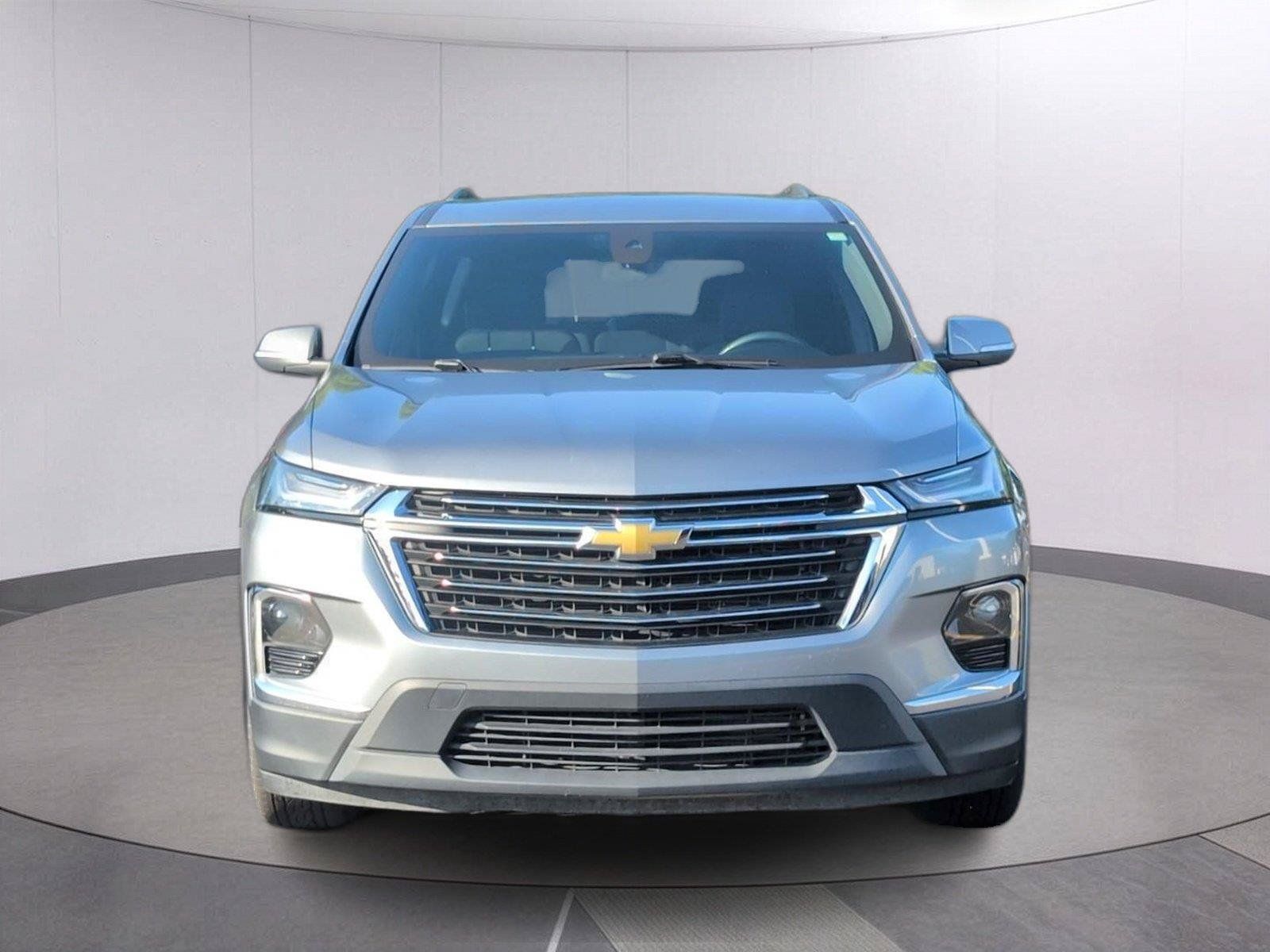 Used 2023 Chevrolet Traverse LT FWD image 10