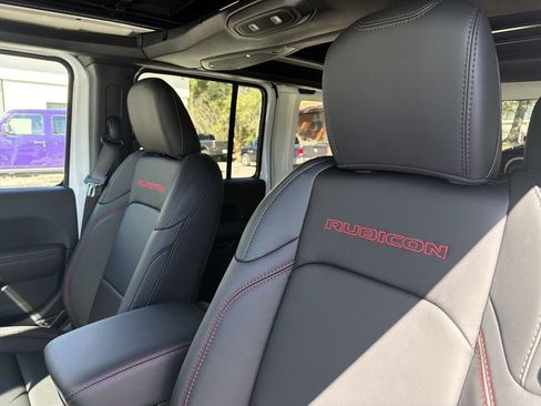 New 2026 Jeep Wrangler Unlimited Rubicon image 12