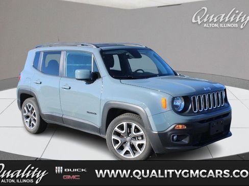 Used 2018 Jeep Renegade Latitude w/ Cold Weather Group image 1