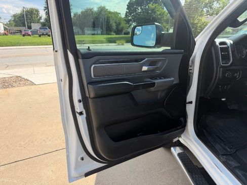 Used 2021 RAM 1500 Big Horn AWD/4WD image 6