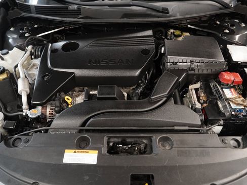 Used 2016 Nissan Altima 2.5 SL w/ 2.5 Technology w/LED Package image 38