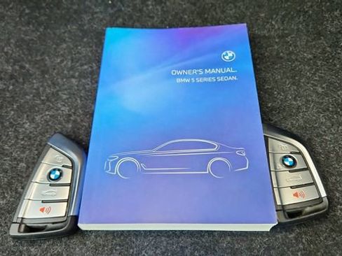 Used 2023 BMW 530i w/ M Sport Package image 60