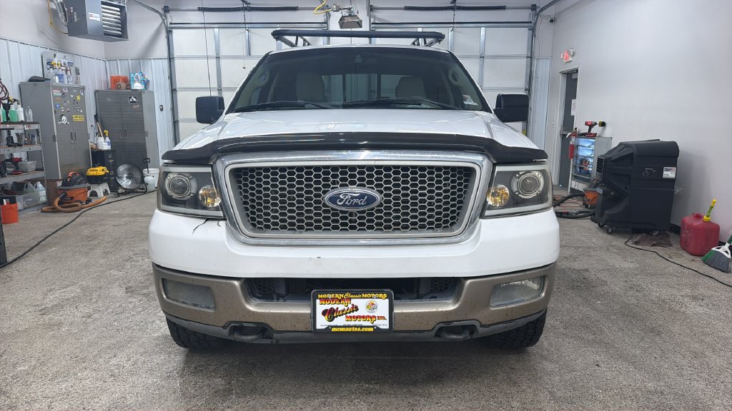 Used 2004 Ford F150 XLT AWD/4WD image 2